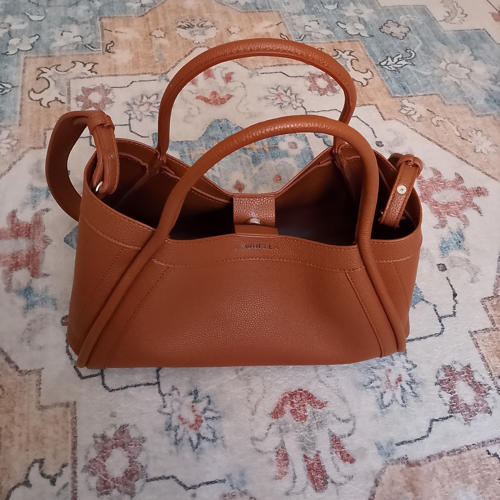 Chic Brown Leather Shoulder Bag Used Once